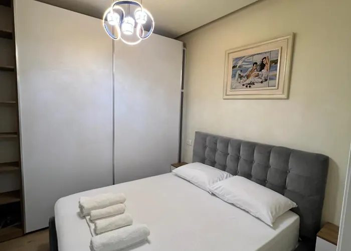 Condor Center Luxury *