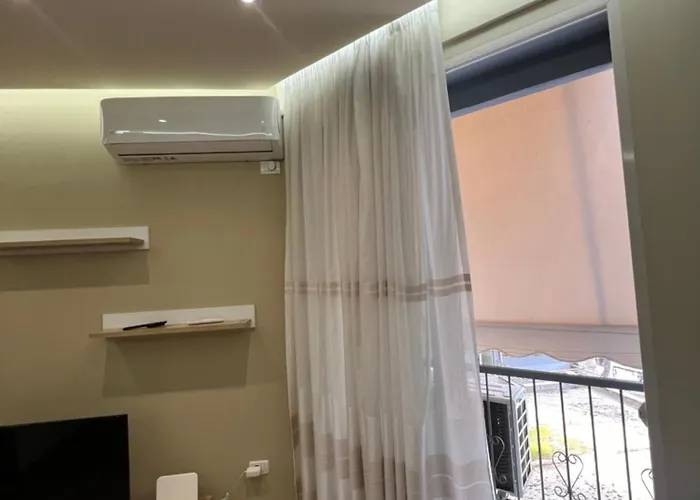 Condor Center Luxury Apartamento Tirana